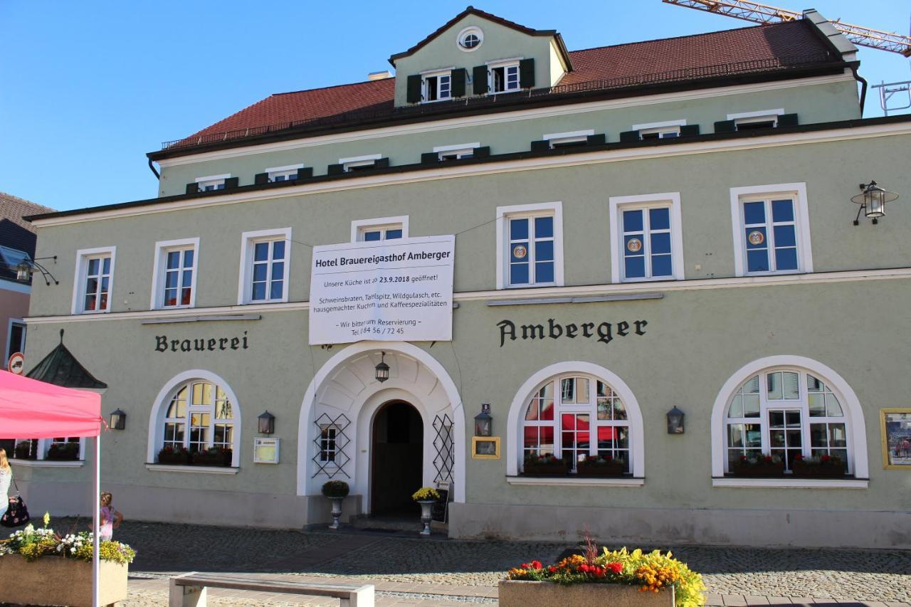 Hotel Brauereigasthof Amberger Kosching Екстериор снимка