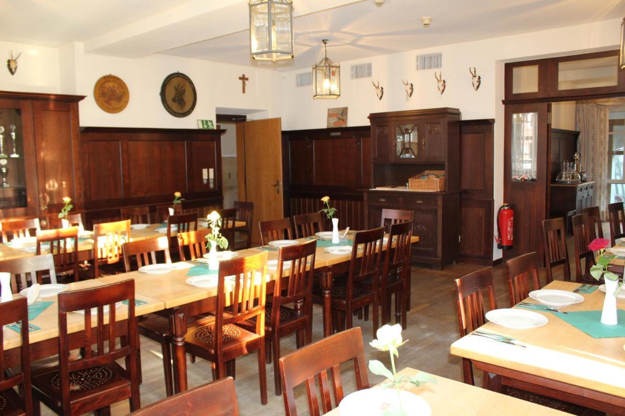 Hotel Brauereigasthof Amberger Kosching Екстериор снимка